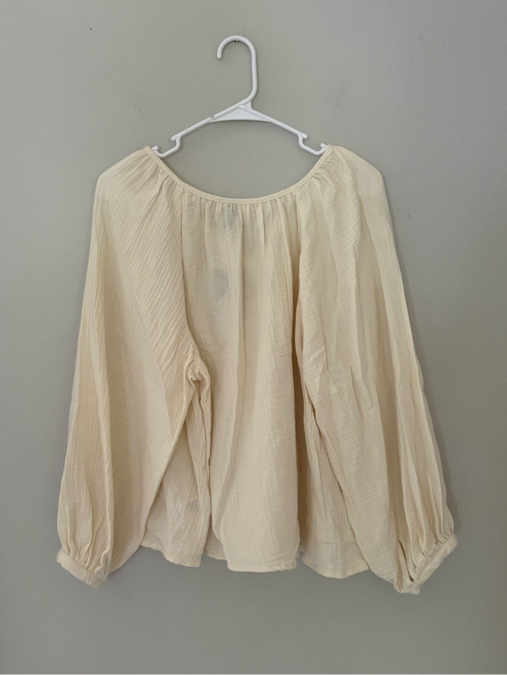 NWT Universal Thread Cream Cotton Gauze Tie-Neck Peasant Blouse - Size Large - Picture 2 of 8